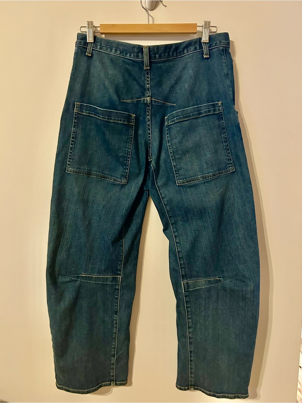 Nili Lotan Emerson Jean Barrel Leg Classic Wash 29